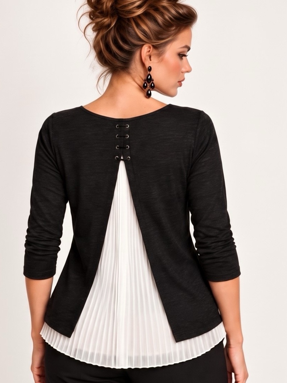 W5 Anthropology Split Back Layered Long Sleeve Tunic Black/White Size Medium